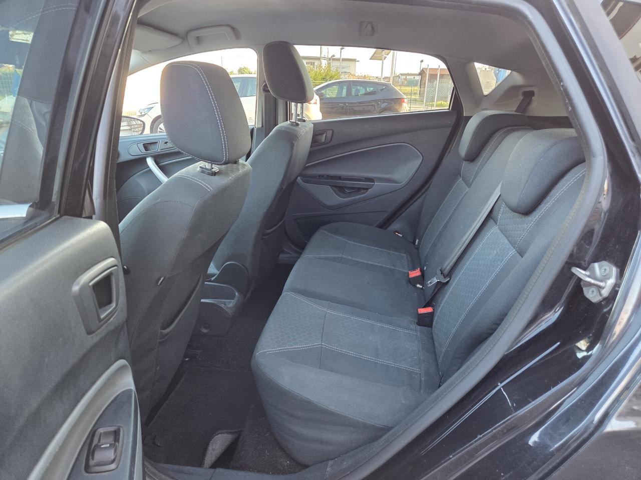 Ford Fiesta 1.4 TDCi 5p. Titanium