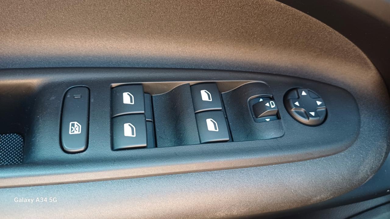 Alfa Romeo Junior 1.2 145 CV Hybrid eDCT6 Speciale