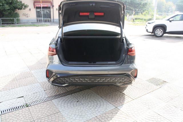 AUDI A3 Sedan 35 TDI S tronic S line edition