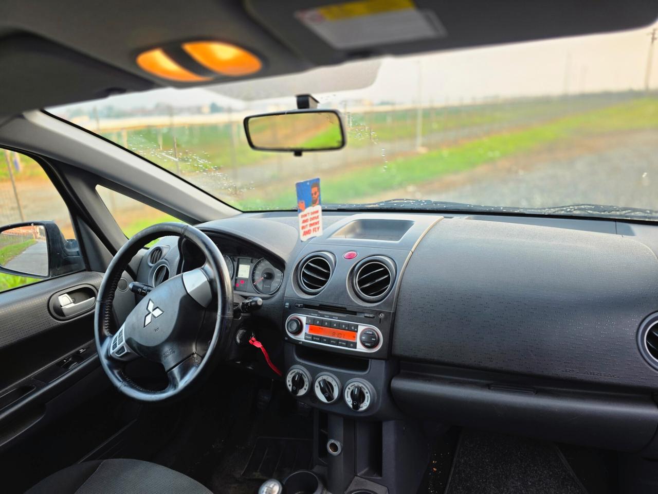 Mitsubishi Colt 1.1 12V 3p.GPL Special Action Model