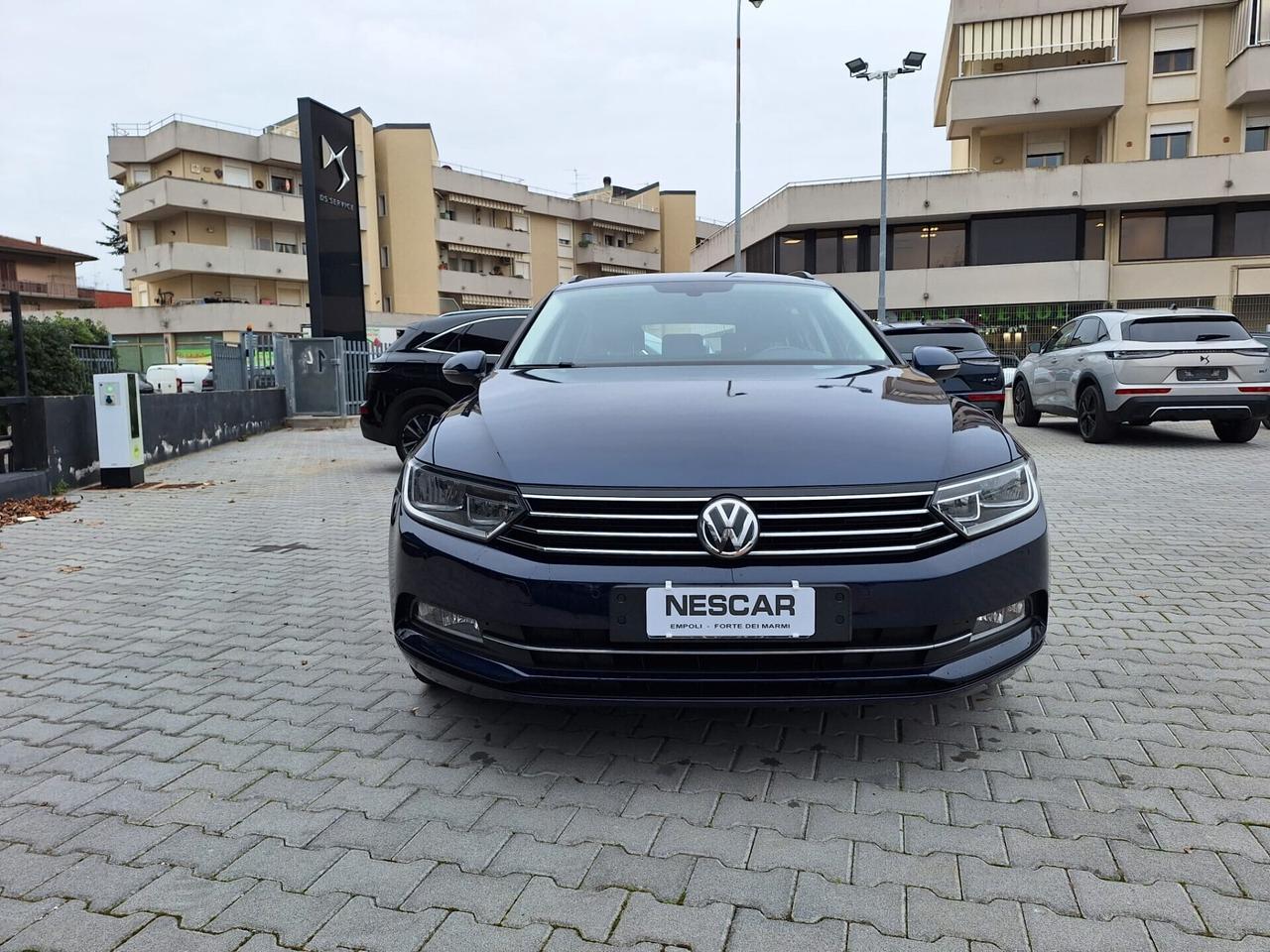 Volkswagen Passat Variant 1.6 TDI SCR DSG Business BMT CAMBIO AUTOMATICO