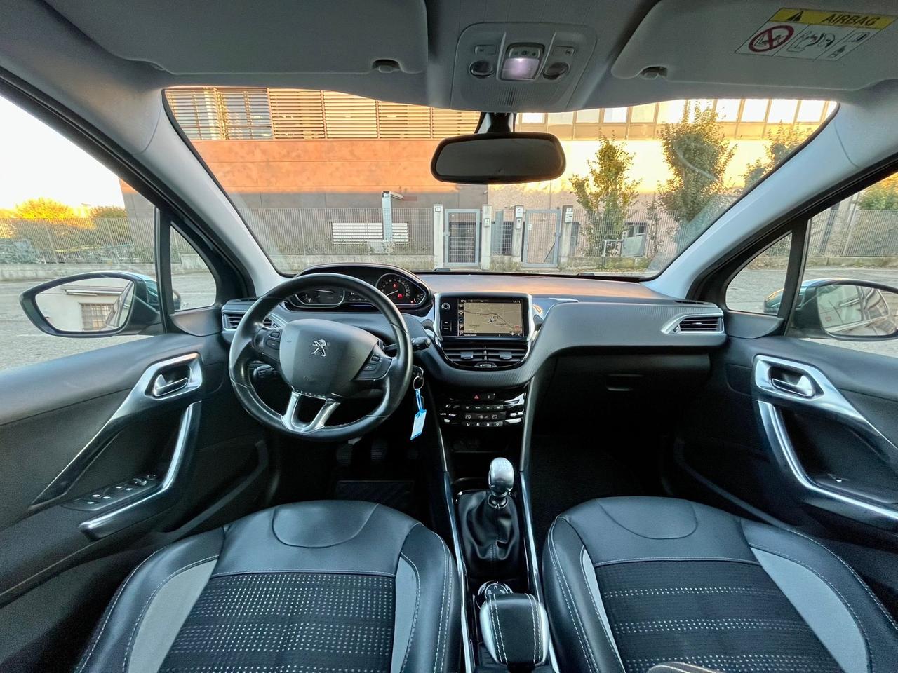 Peugeot 2008 1.6 e-HDi 2014 141.000km perfetta