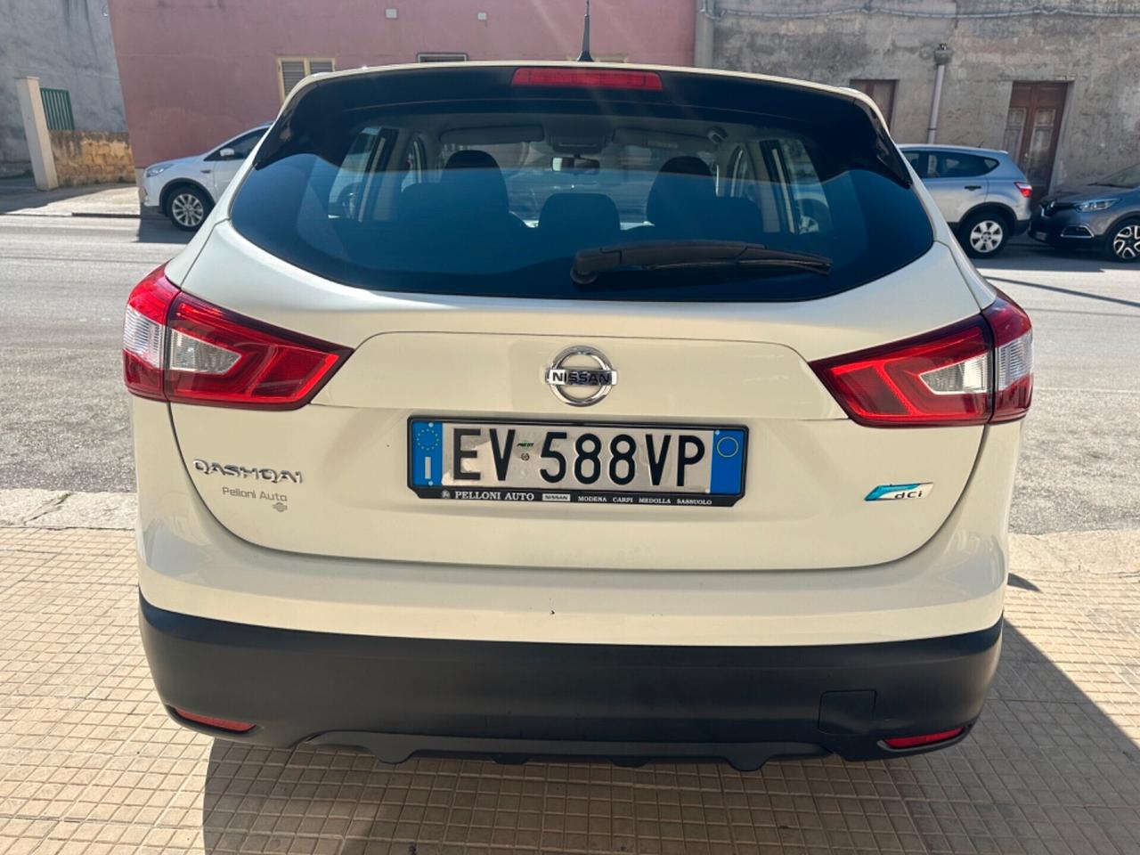 Nissan Qashqai 1.5 dCi DPF Tekna