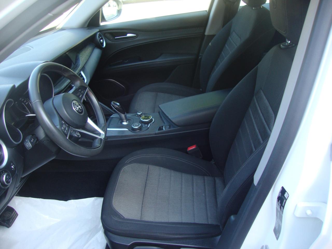 Alfa Romeo Stelvio 2.2 Turbodiesel AT8