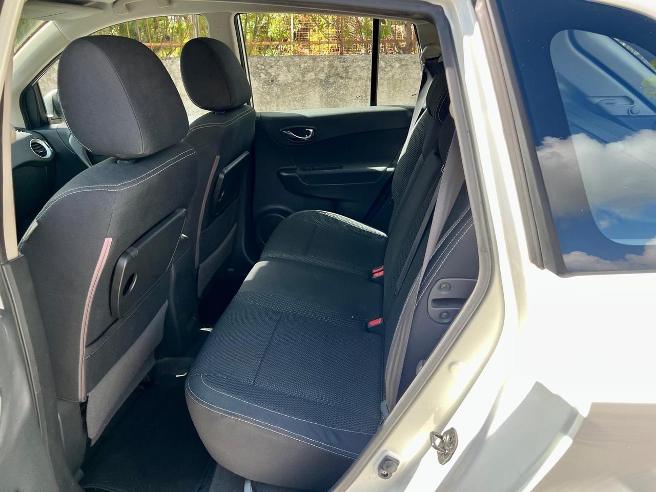 RENAULT KOLEOS 2.0 dci4x4 Luxe - 2012