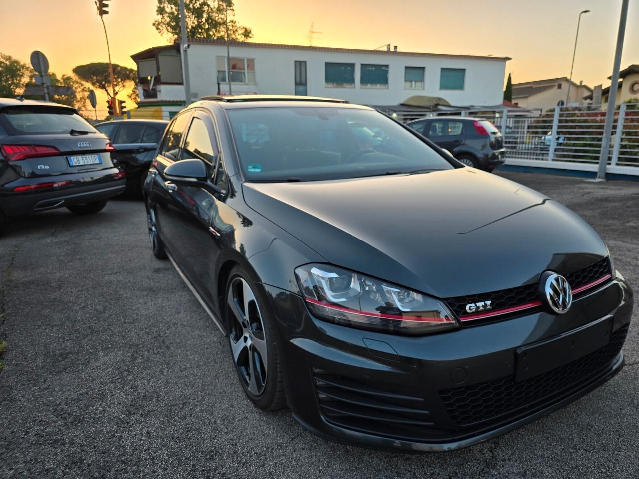 Volkswagen Golf GTI Golf GTI Performance 2.0 TSI 5p. BlueMotion Technology