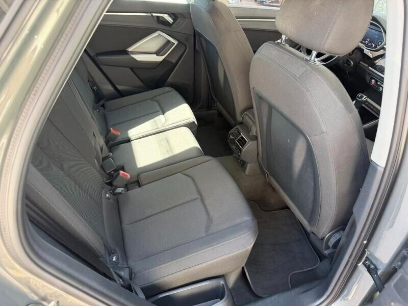 Q3 SPB 45 TFSI e S tronic Business Plus