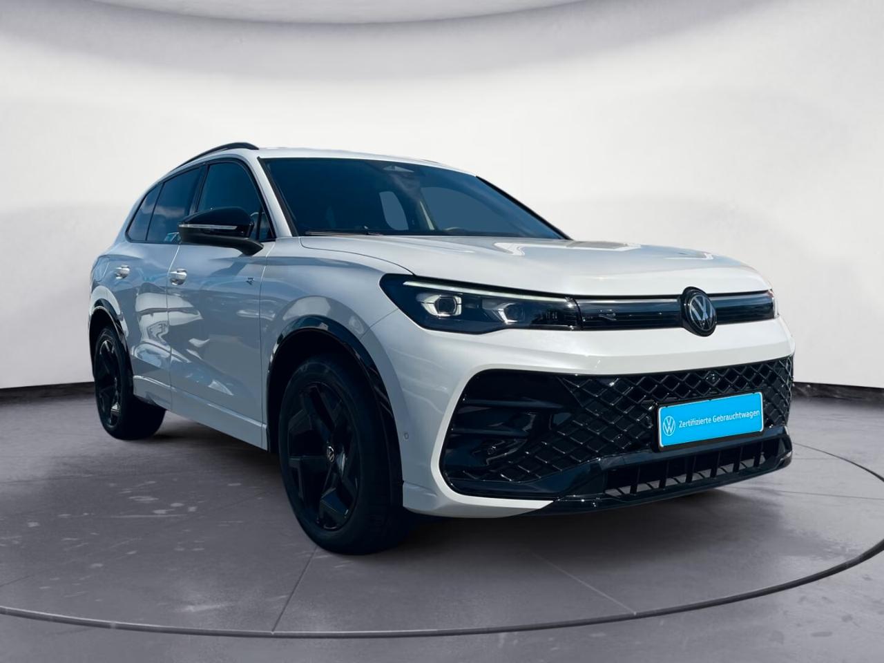 VOLKSWAGEN*TIGUAN*R-LINE*2.0*TDI*150CV*DSG*MATRIX*NAVI*KAMERA*360°*APP*19"*