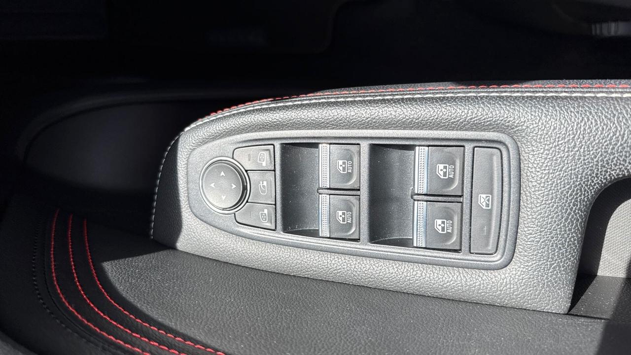 Renault Arkana Hybrid E-Tech 145 CV R.S. Line