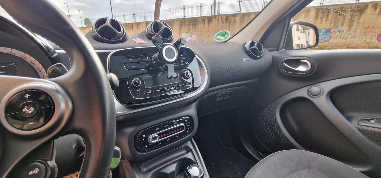 Smart ForFour 90 0.9 Turbo twinamic Brabus Style
