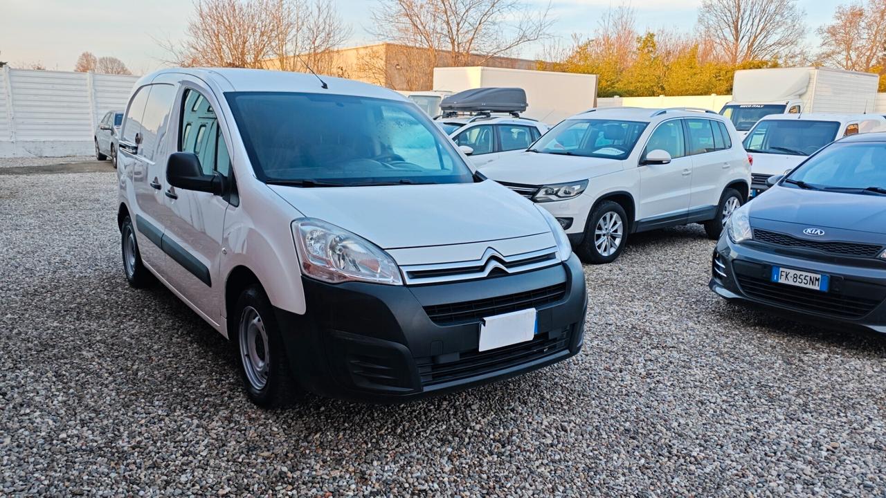 Citroen Berlingo BlueHDi 100 Van 3 posti Club L1