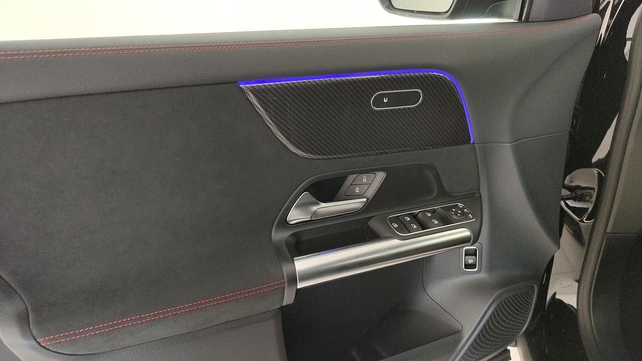 Mercedes-Benz GLA 200 d automatic