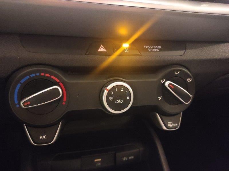 KIA Stonic - Stonic 1.2 DPI Urban