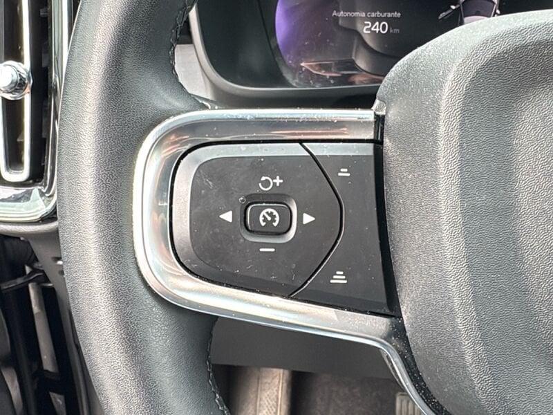 Volvo XC40 XC40 2.0 b3 Core auto