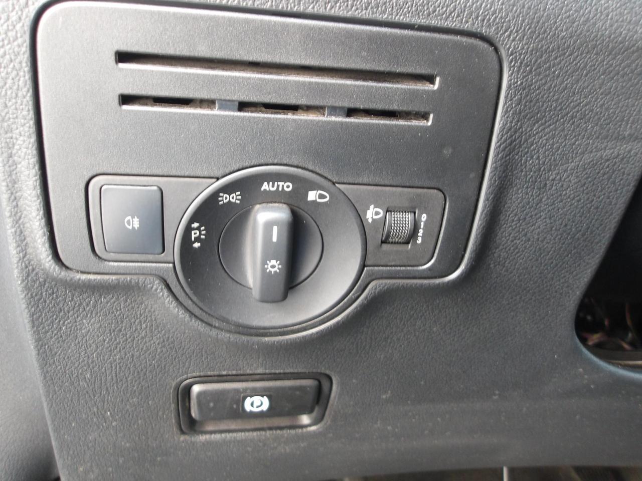 MERCEDES Vito Van 111 1.6 cdi 114 cv