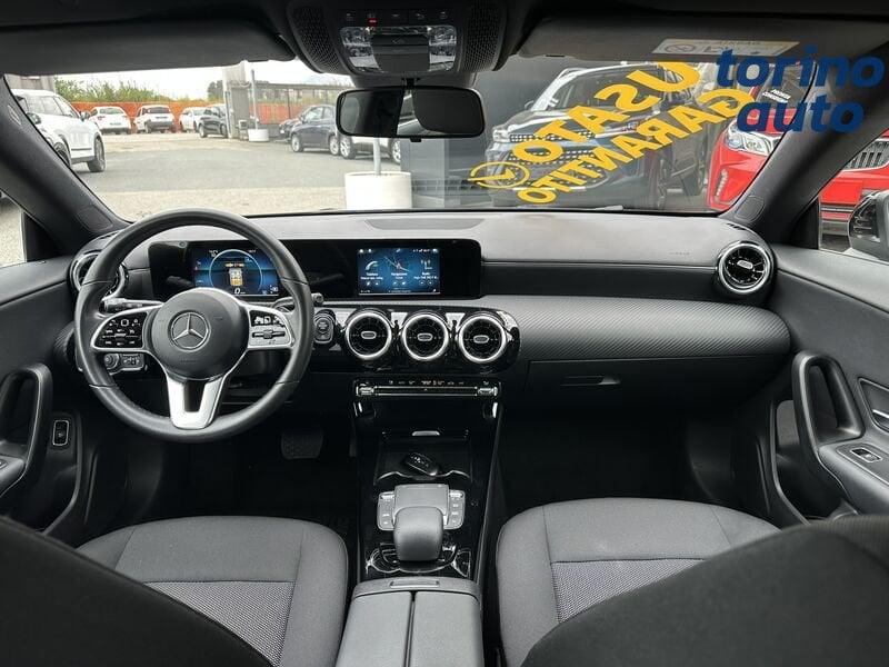 Mercedes-Benz CLA 200 d Automatic Business