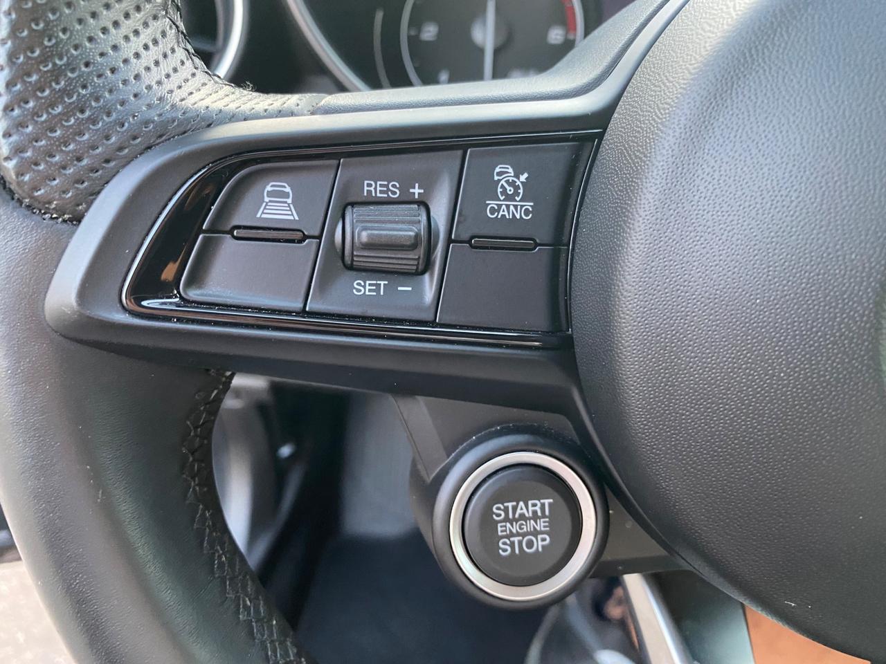 Alfa Romeo Giulia 2.2 Turbodiesel 190 CV AT8 Super Business