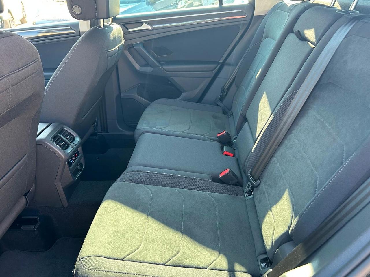 Volkswagen Tiguan 2.0 TDI 150 CV SCR DSG 4MOTION Elegance