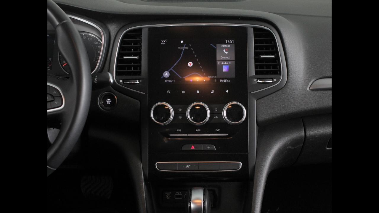 RENAULT Megane IV 2020 Sporter - Megane Sporter 1.5 blue dci Business 115cv edc