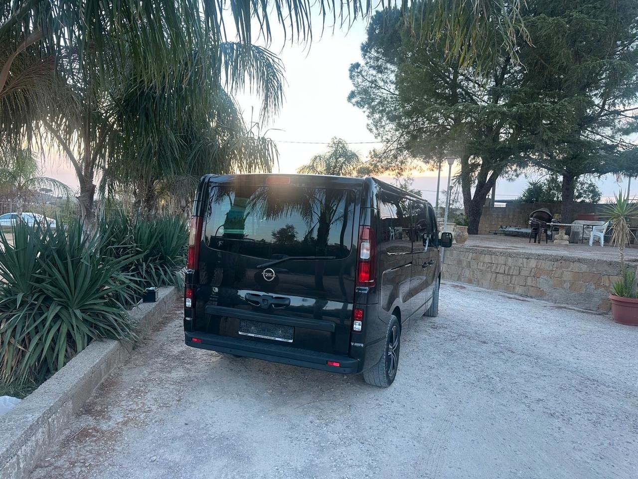 Opel Vivaro 27 1.6 CDTI PC-TN Combi