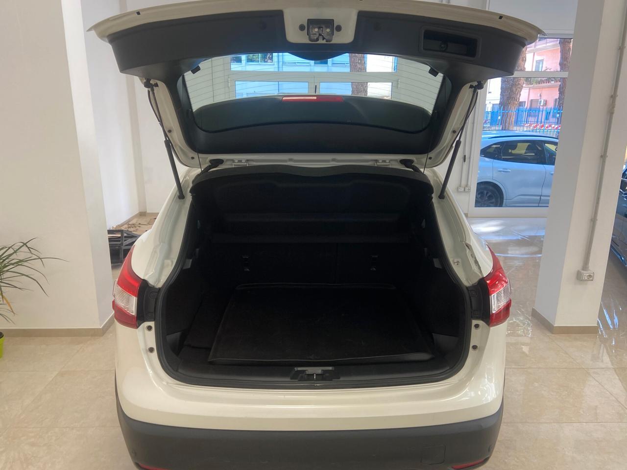 Nissan Qashqai 1.5 dCi Tekna