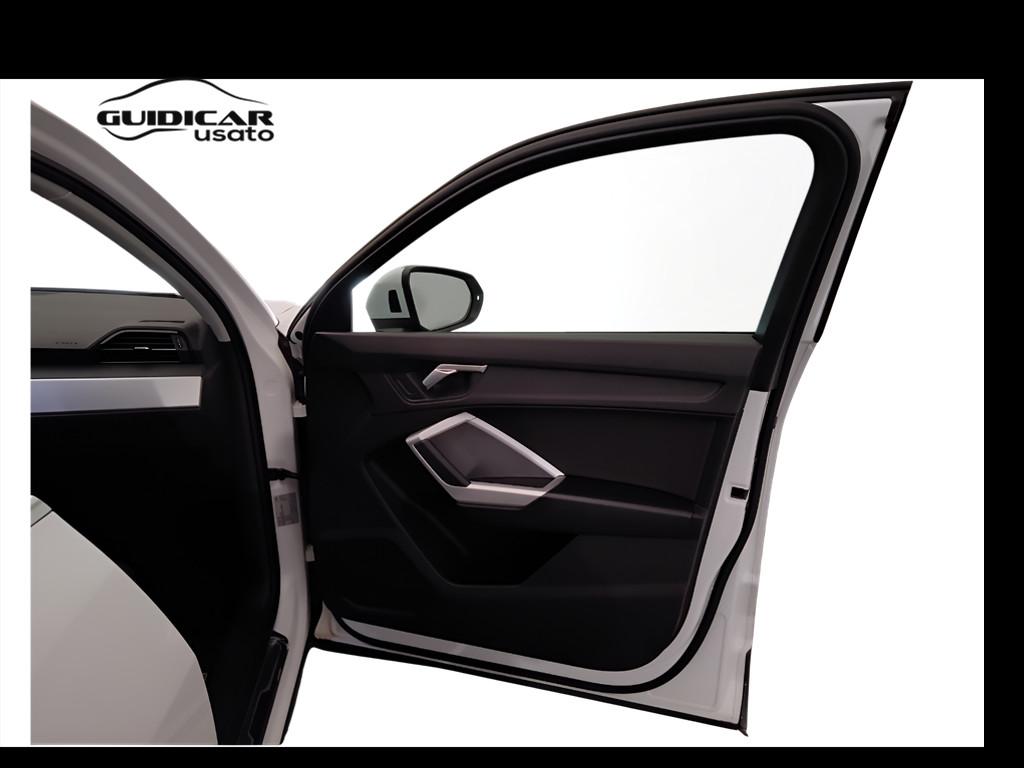 AUDI Q3 I 2019 Sportback - Q3 Sportback 35 2.0 tdi Business Plus