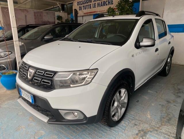 Dacia Sandero 0.9 TCe 12V TurboGPL 90CV Start&Stop Lauréate