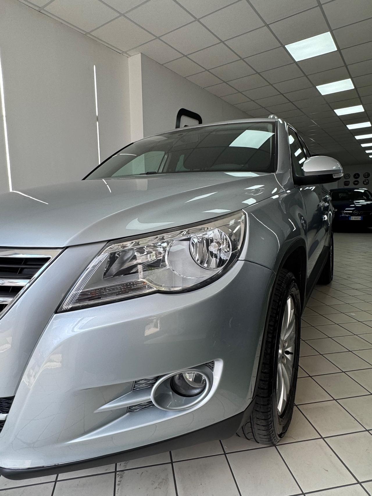 Volkswagen Tiguan 2.0 TDI DPF 4MOTION DSG Sport & Style