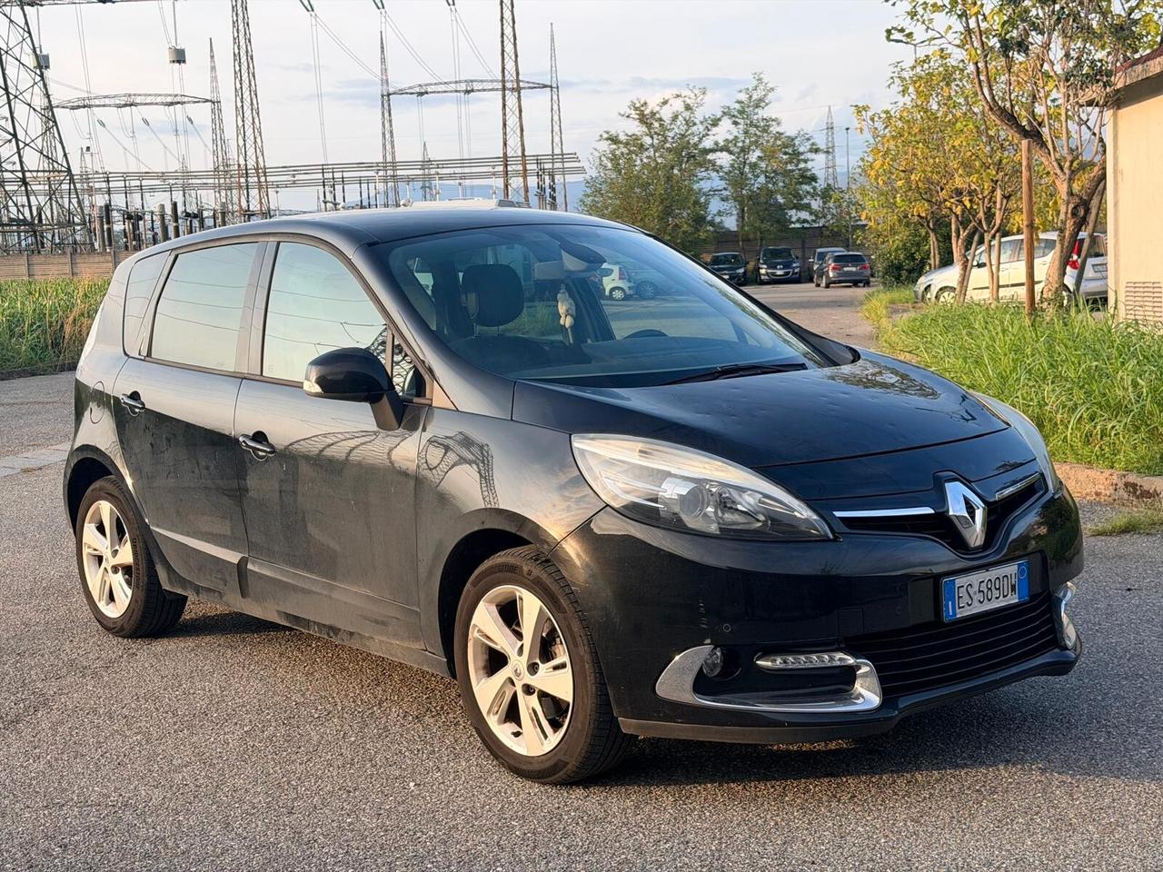 Renault Scénic XMod 1.5 dCi 110CV Energy Euro 5b - 2013