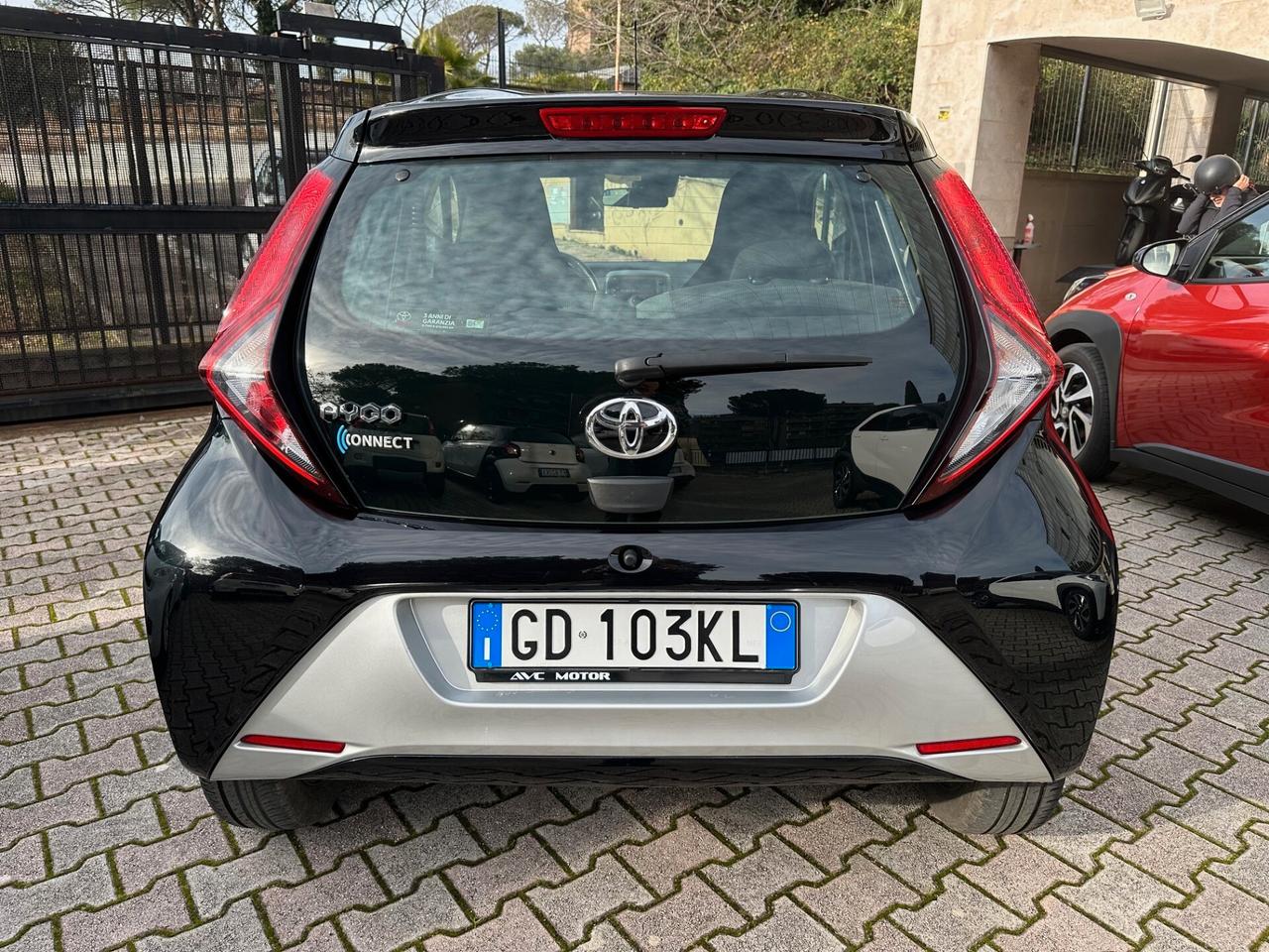 Toyota Aygo Connect x-play 11/20 km. 26137