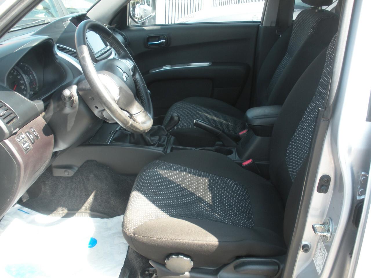Mitsubishi L200 2.5 DI-D/178CV DC Intense Plus DPF