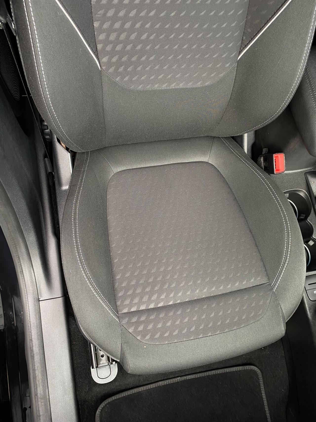Ford Fiesta 1.5 EcoBlue 85cv 5 porte Titanium