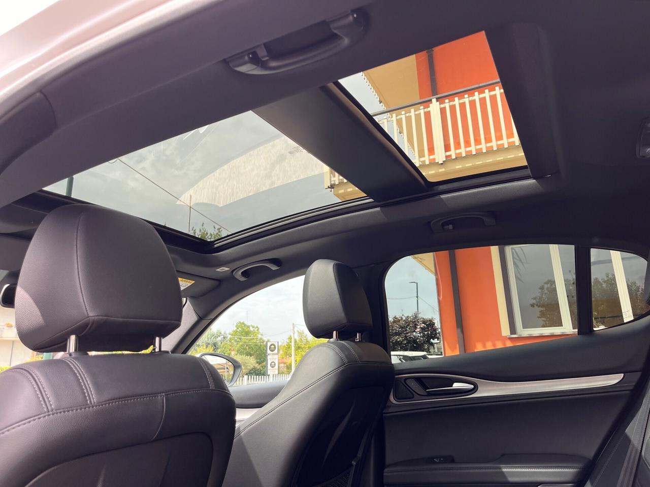 Alfa Romeo Stelvio 2.2 210 CV Q4 Veloce TETTO APRIBILE