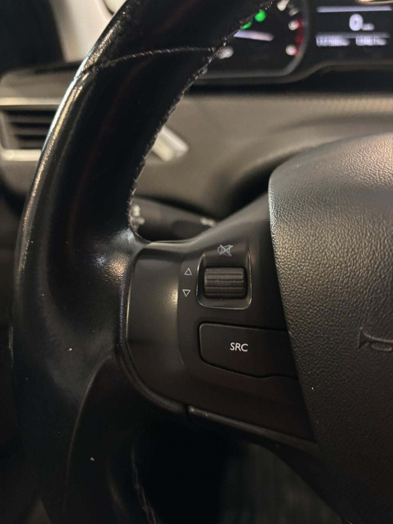 Peugeot 208 1.5 BlueHDi 75 5 porte Allure