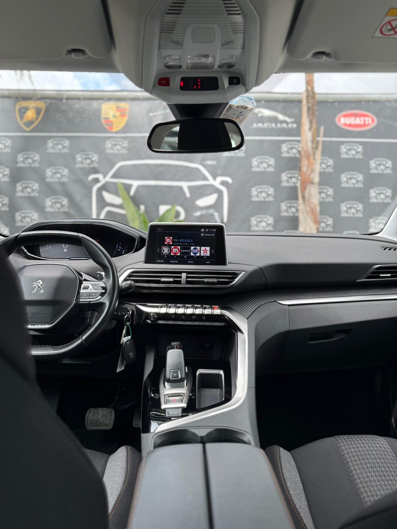 Peugeot 3008 BlueHDi 130 S&S EAT8 Business