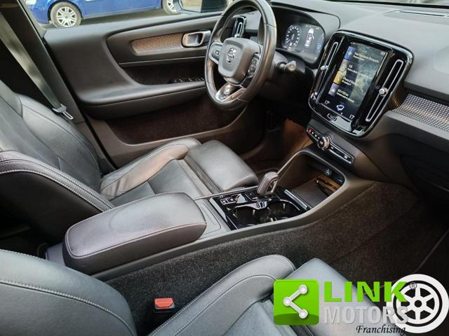 VOLVO XC40 D4 AWD Geartronic R-design