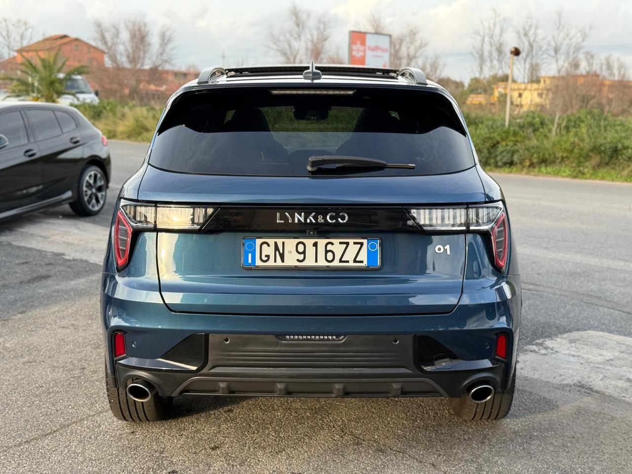 Lynk & Co 01 1.5 td phev PHEV HYBRID PLUG-IN