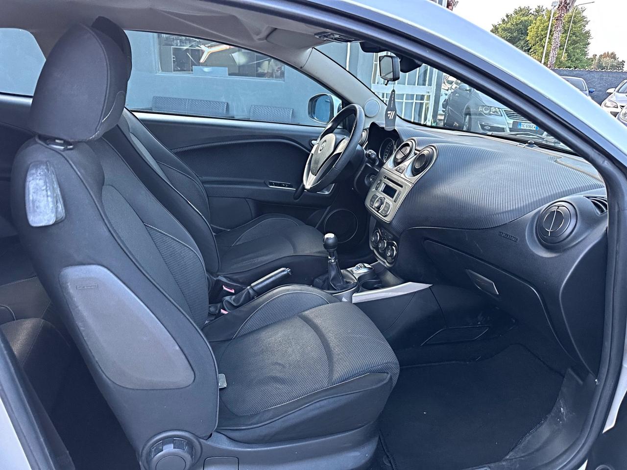 Alfa Romeo MiTo 1.6 JTDm 16V Distinctive Sport Pack Fermo Amministrativo
