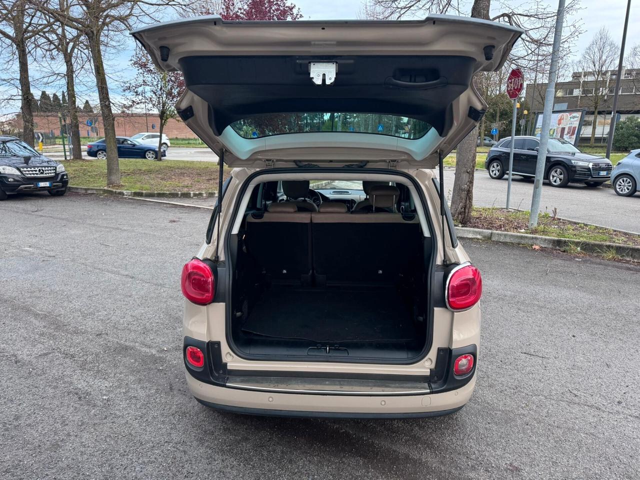 Fiat 500L 0.9 TwinAir Turbo Natural Power Lounge