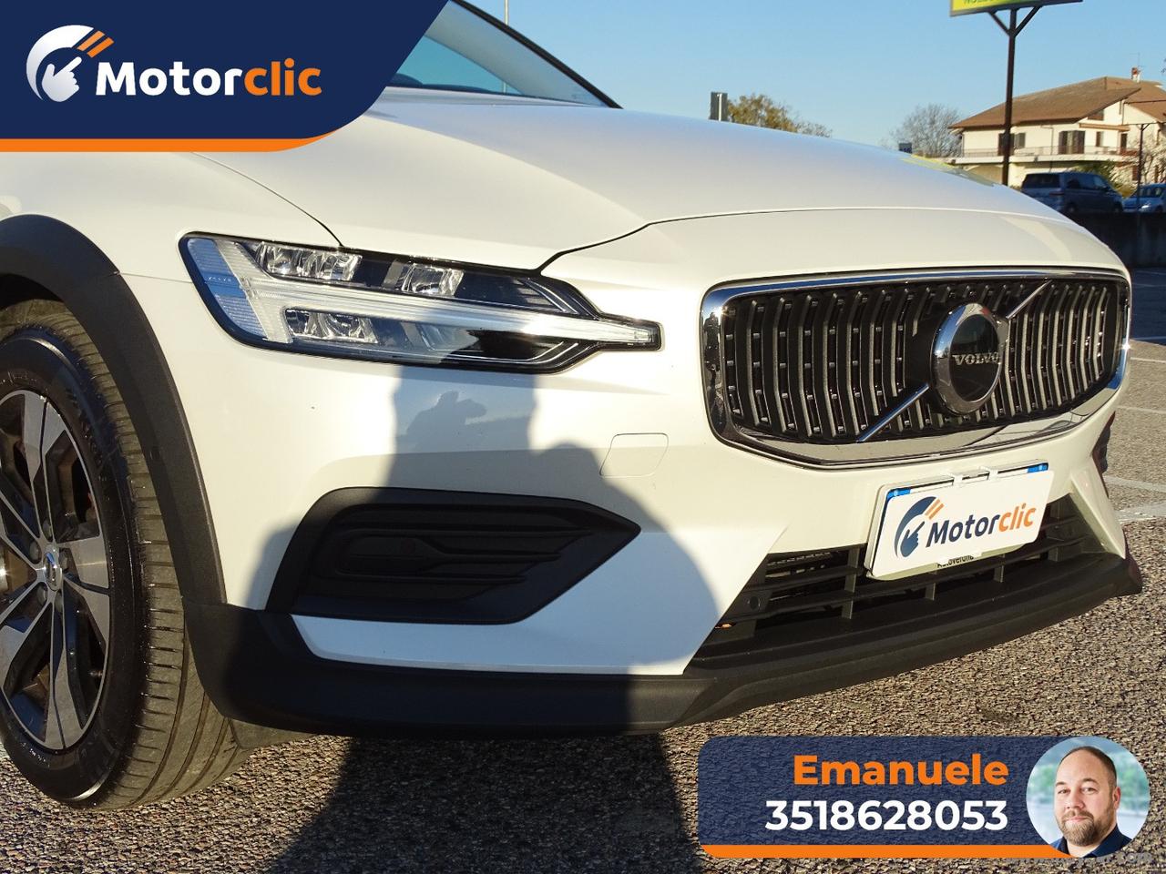 VOLVO V60 Cross Country B4