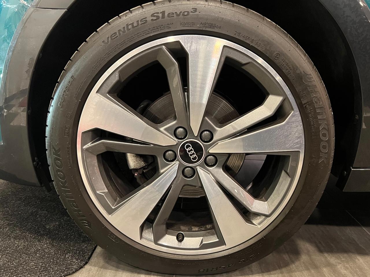 Audi A1 citycarver 30 TFSI S tronic