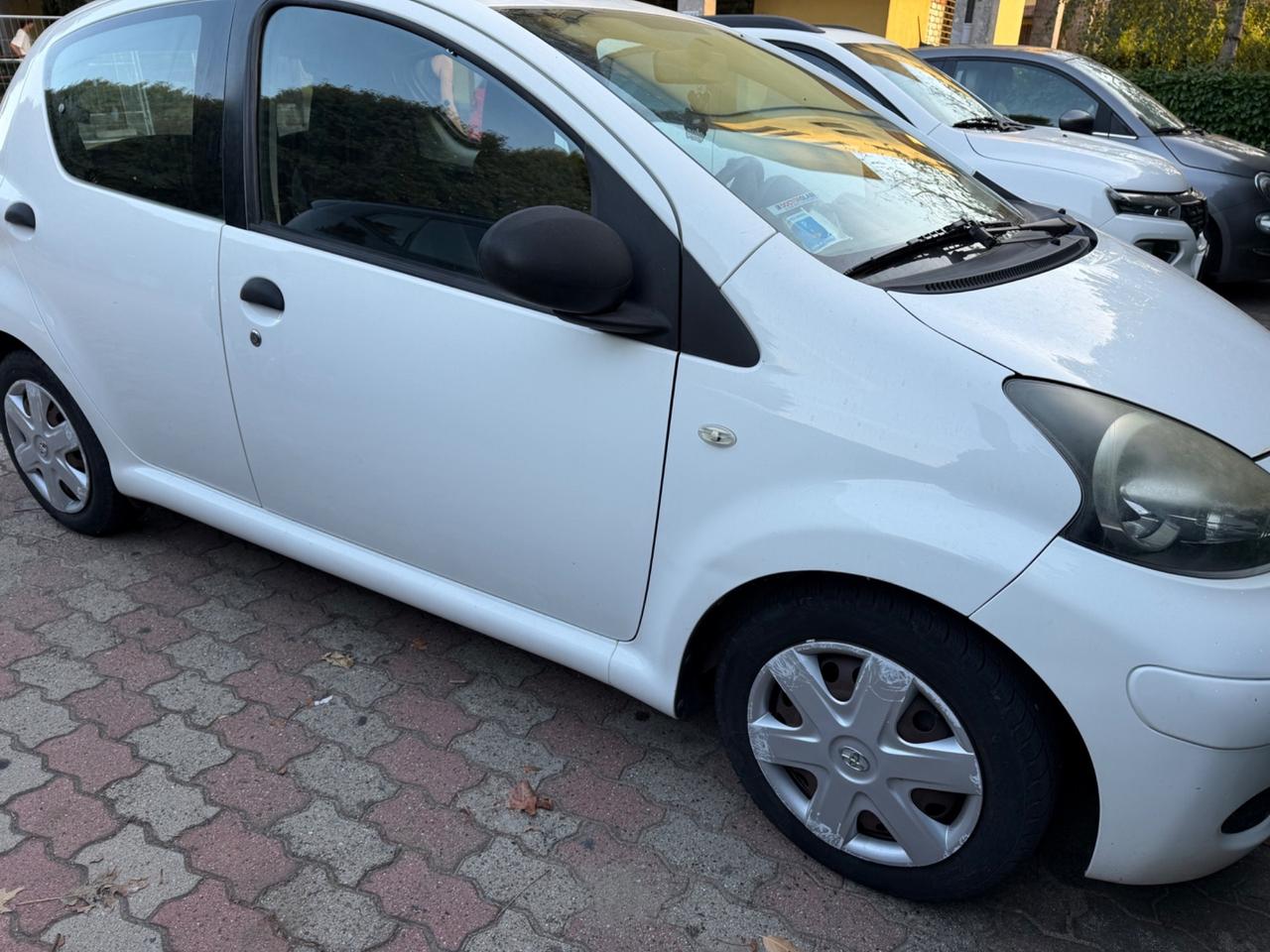 Toyota Aygo 1.0 12V VVT-i 5 porte Sol Connect