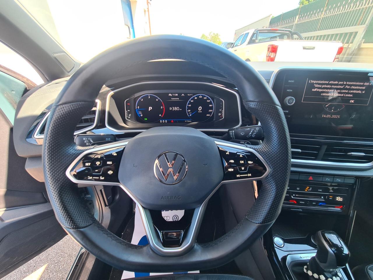 Volkswagen T-Roc 2.0 TDI SCR 150 CV DSG 4MOTION R-Line
