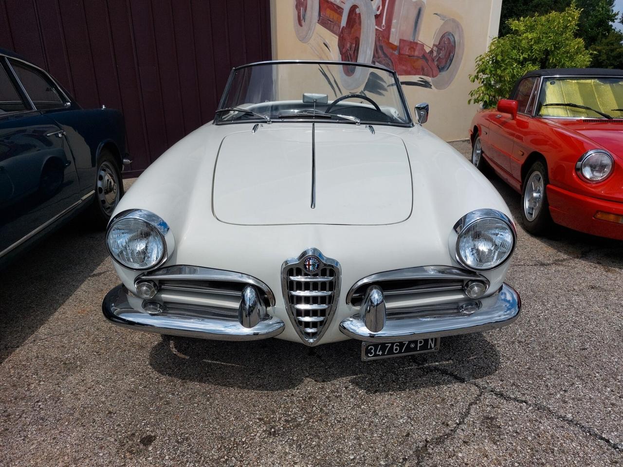 Alfa Romeo Giulietta Spider 1300 del 1960 ( la Seconda Serie )