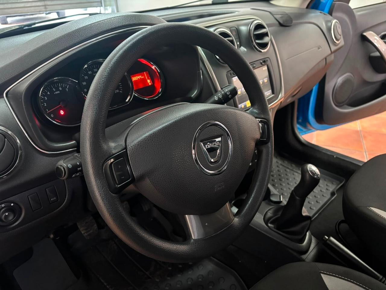 DACIA SANDERO STEPWAY 2013 BENZINA