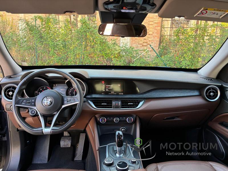 Alfa Romeo Stelvio 2.2 Turbodiesel 190 CV AT8 RW SUPER