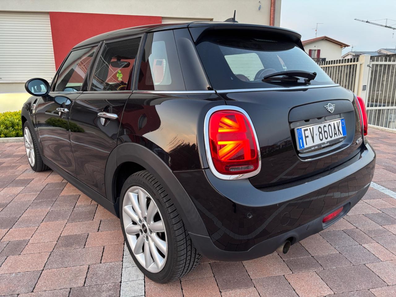 Mini 1.5 One Baker Street Con soli 48000km