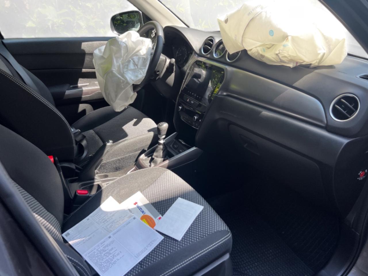 Suzuki Vitara 1.4 Hybrid A/T Starview