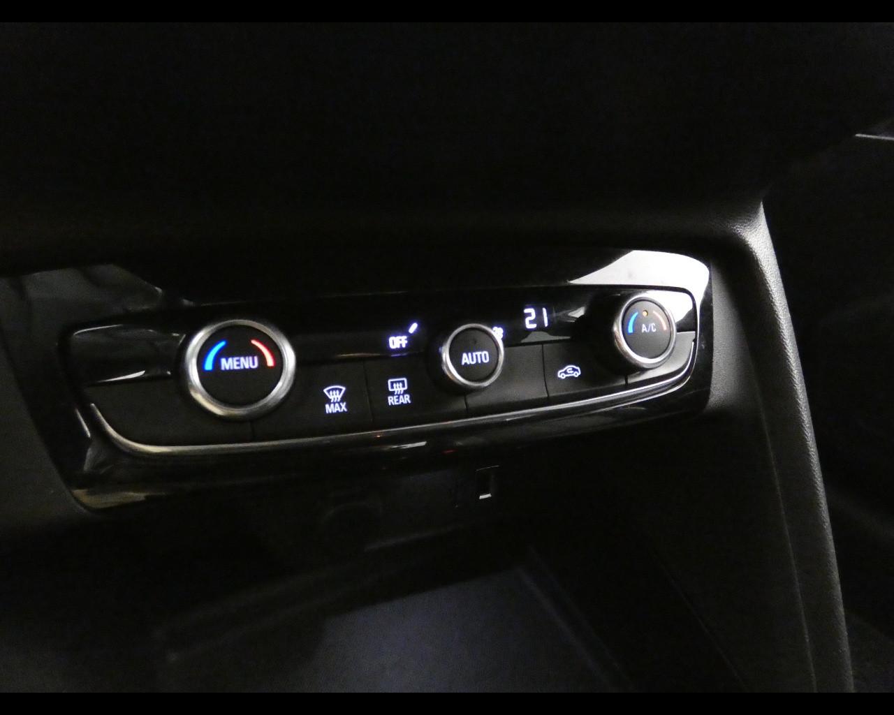 OPEL Corsa 6ª serie - Corsa 1.2 Elegance