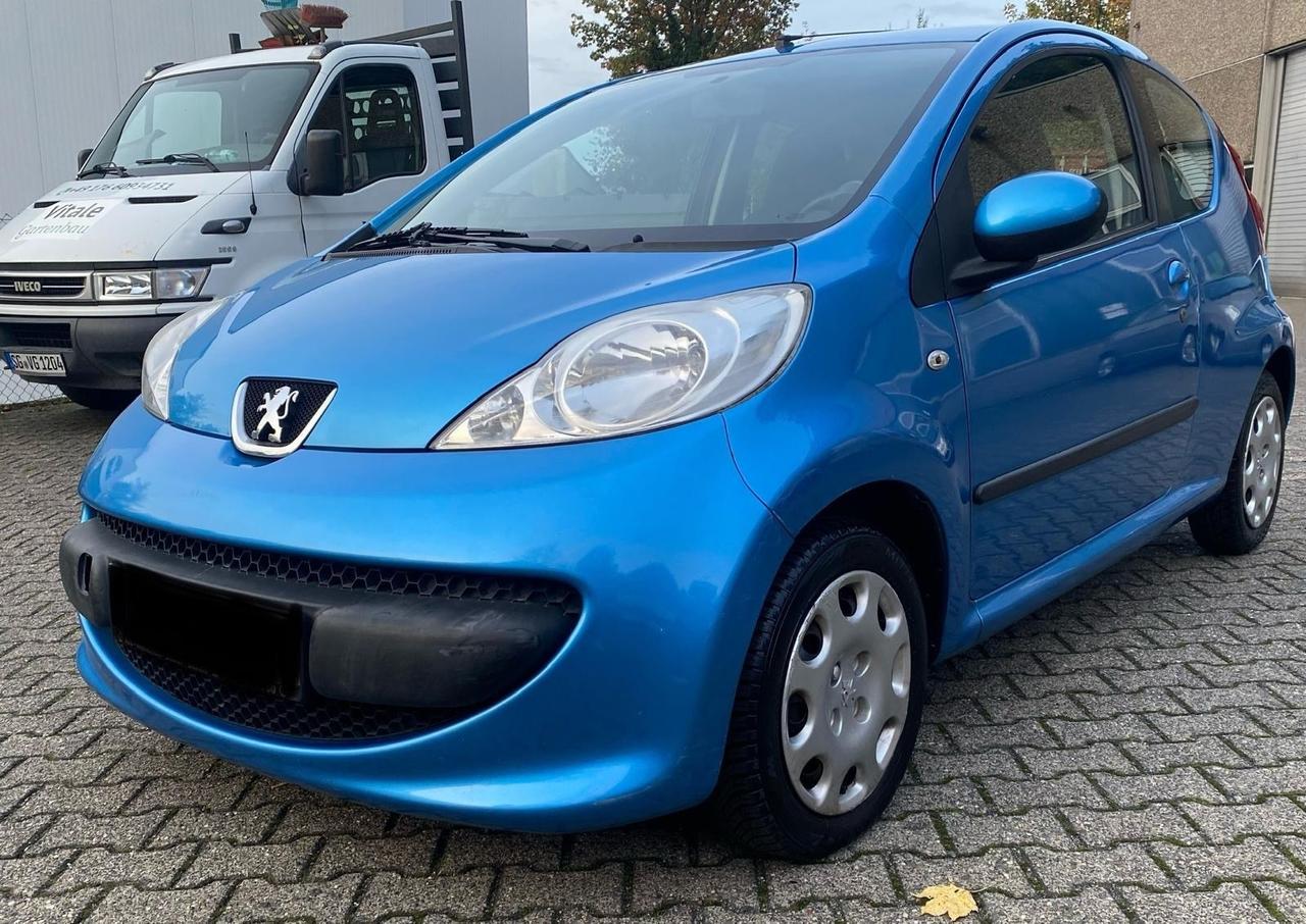 Peugeot 107 1.0 68CV 3p. Sweet Years